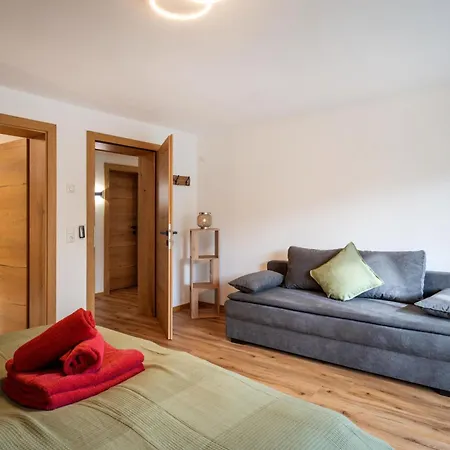 شقة Haus Huettenberger Sanja *
